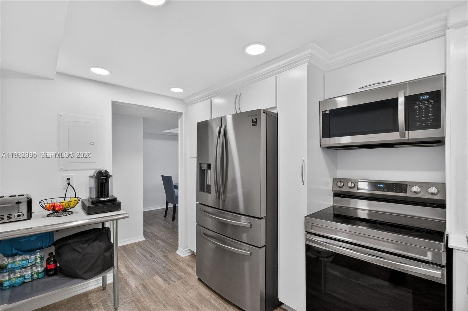 Undisclosed Address Miami Beach, FL 33140