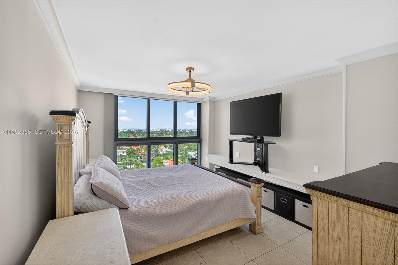 Undisclosed Address Miami Beach, FL 33140