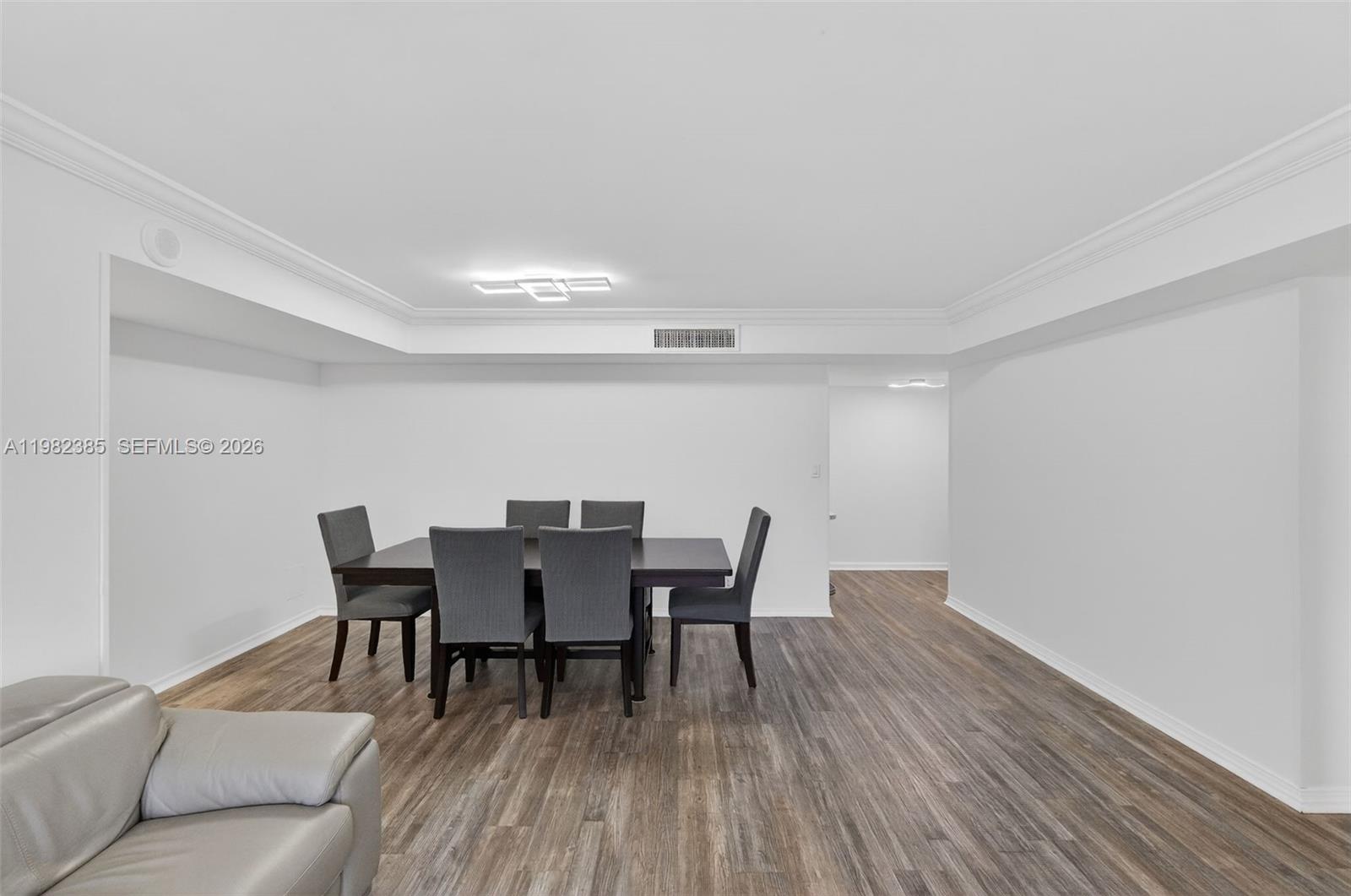 Undisclosed Address Miami Beach, FL 33140