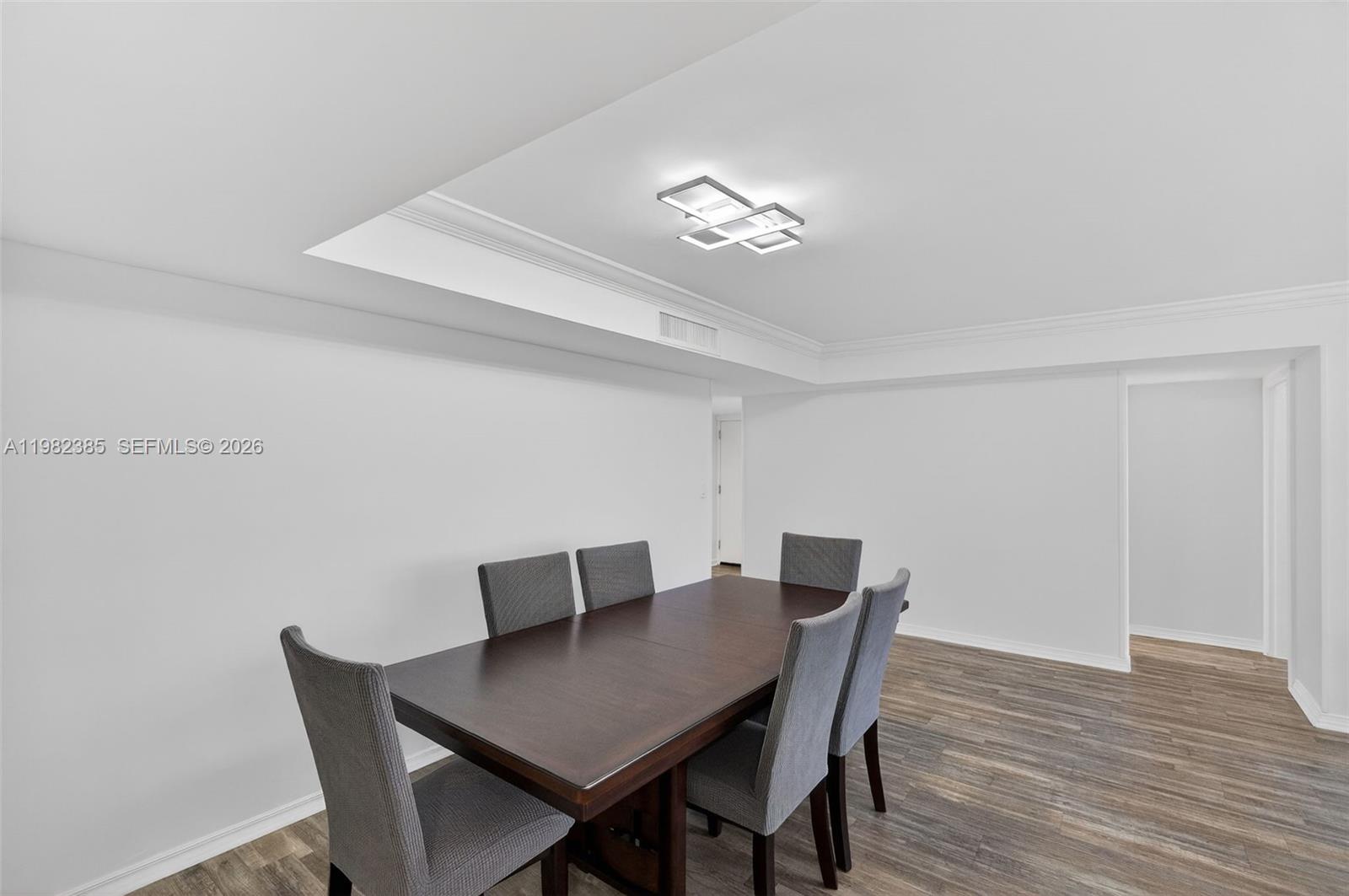 Undisclosed Address Miami Beach, FL 33140