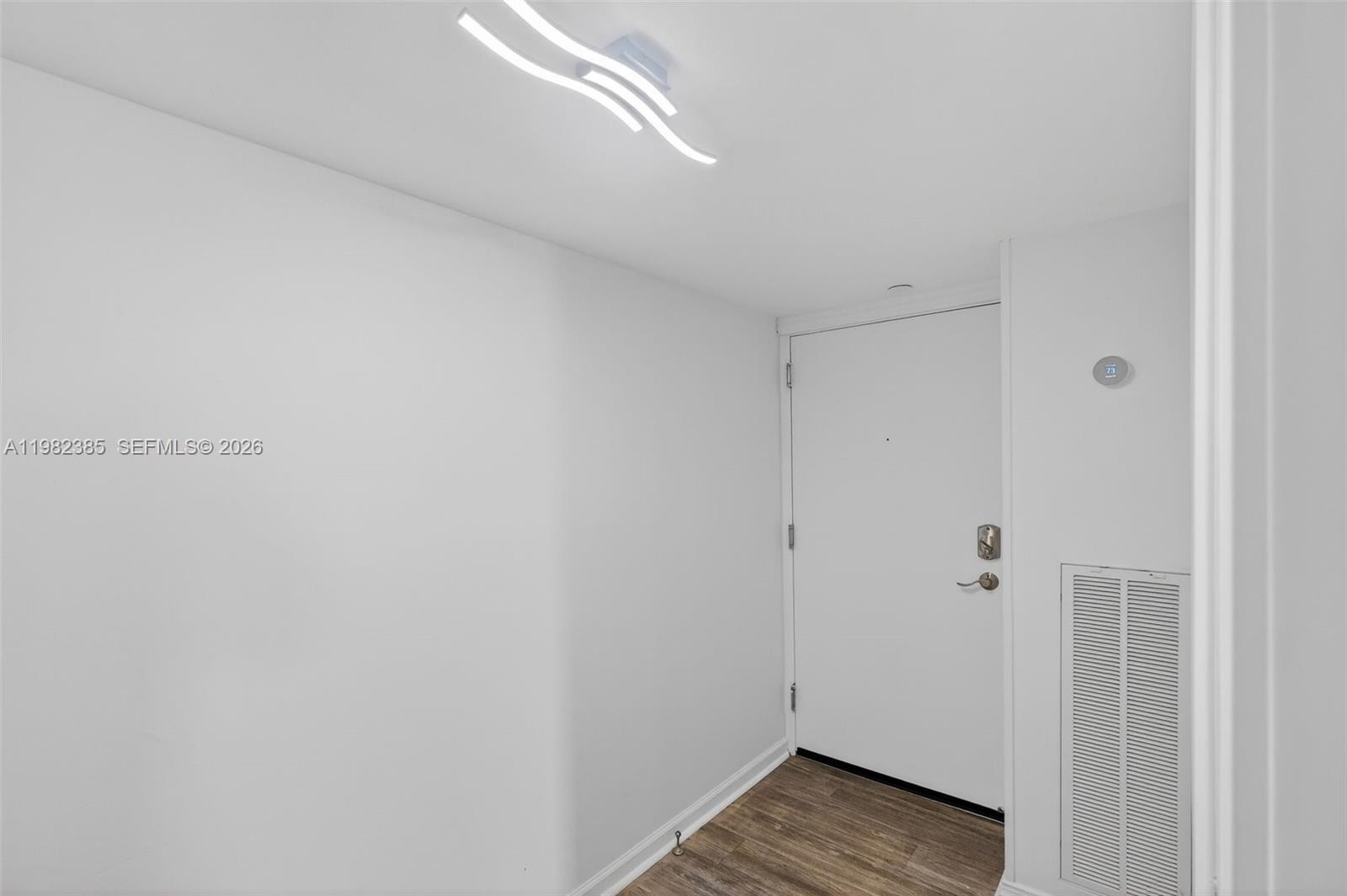 Undisclosed Address Miami Beach, FL 33140