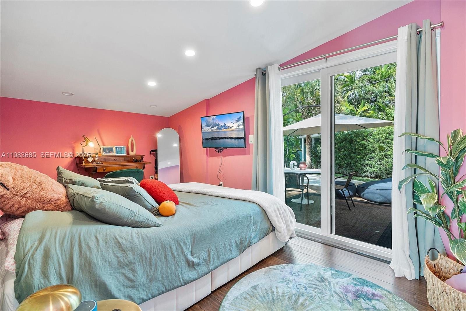 11377 W Biscayne Canal Rd Miami, FL 33161