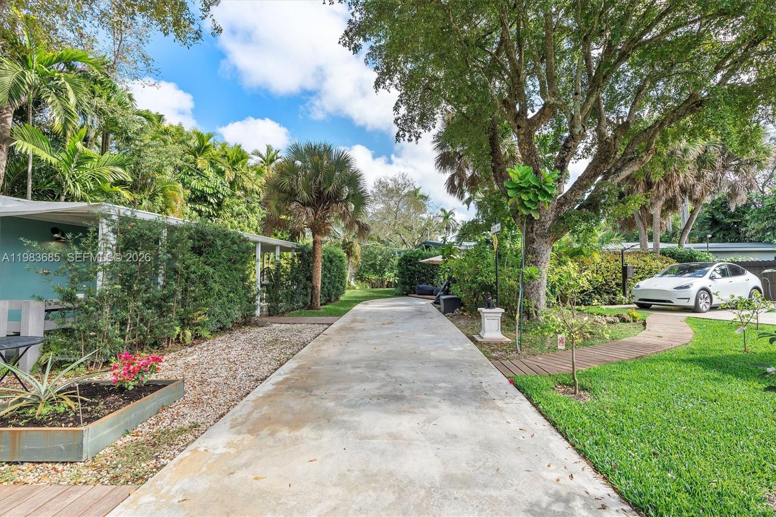 11377 W Biscayne Canal Rd Miami, FL 33161