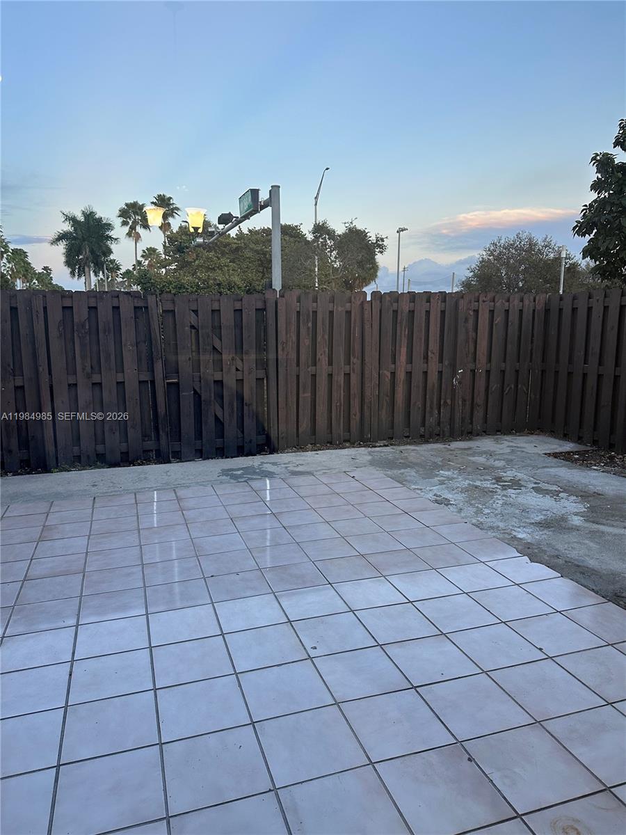 6708 NW 188th Ter Hialeah, FL 33015