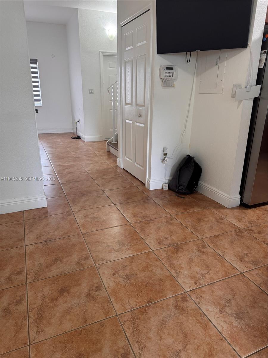 7400 NW 178th St #7400 Hialeah, FL 33015