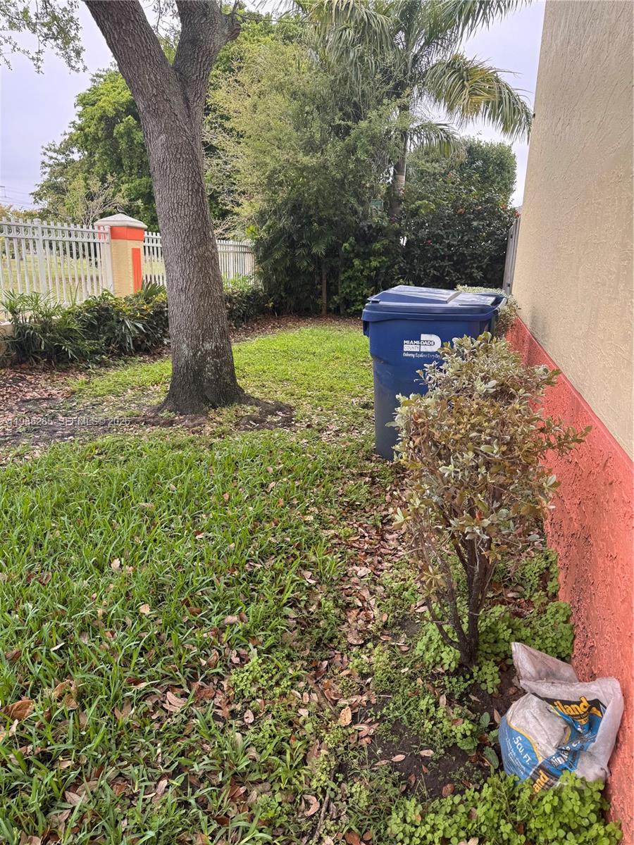 7400 NW 178th St #7400 Hialeah, FL 33015