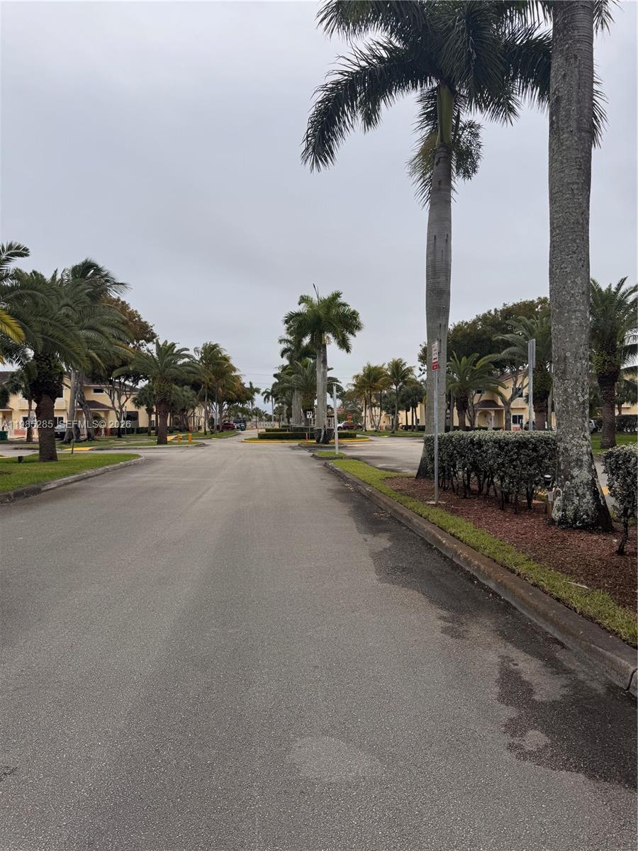 7400 NW 178th St #7400 Hialeah, FL 33015