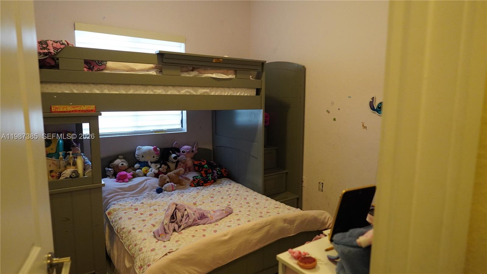 16869 SW 109th Pl Miami, FL 33157