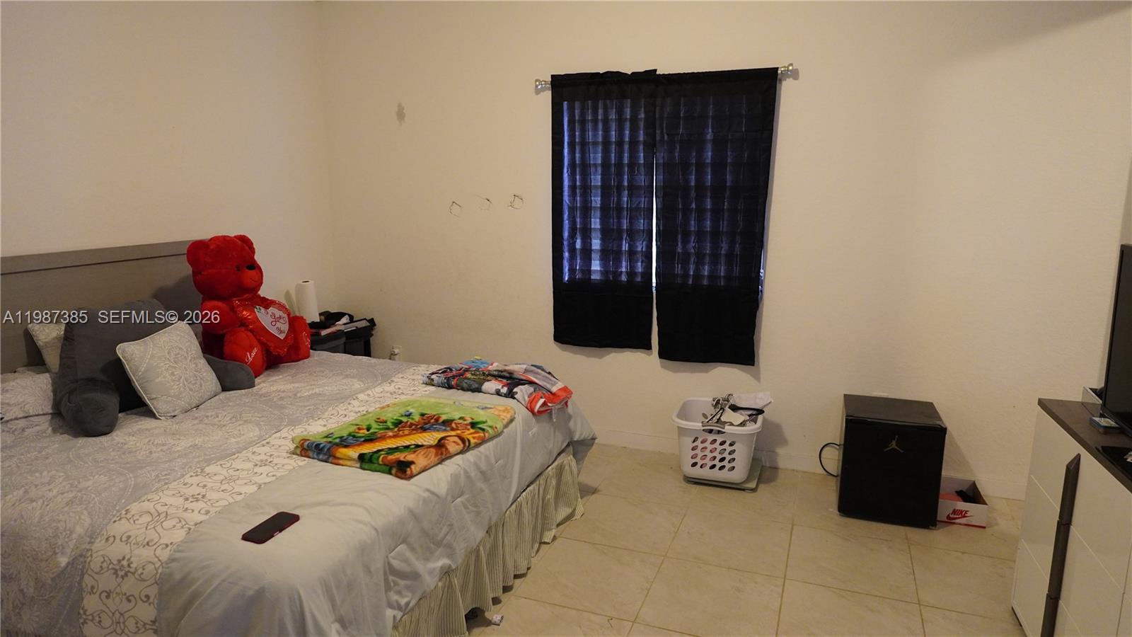 16869 SW 109th Pl Miami, FL 33157