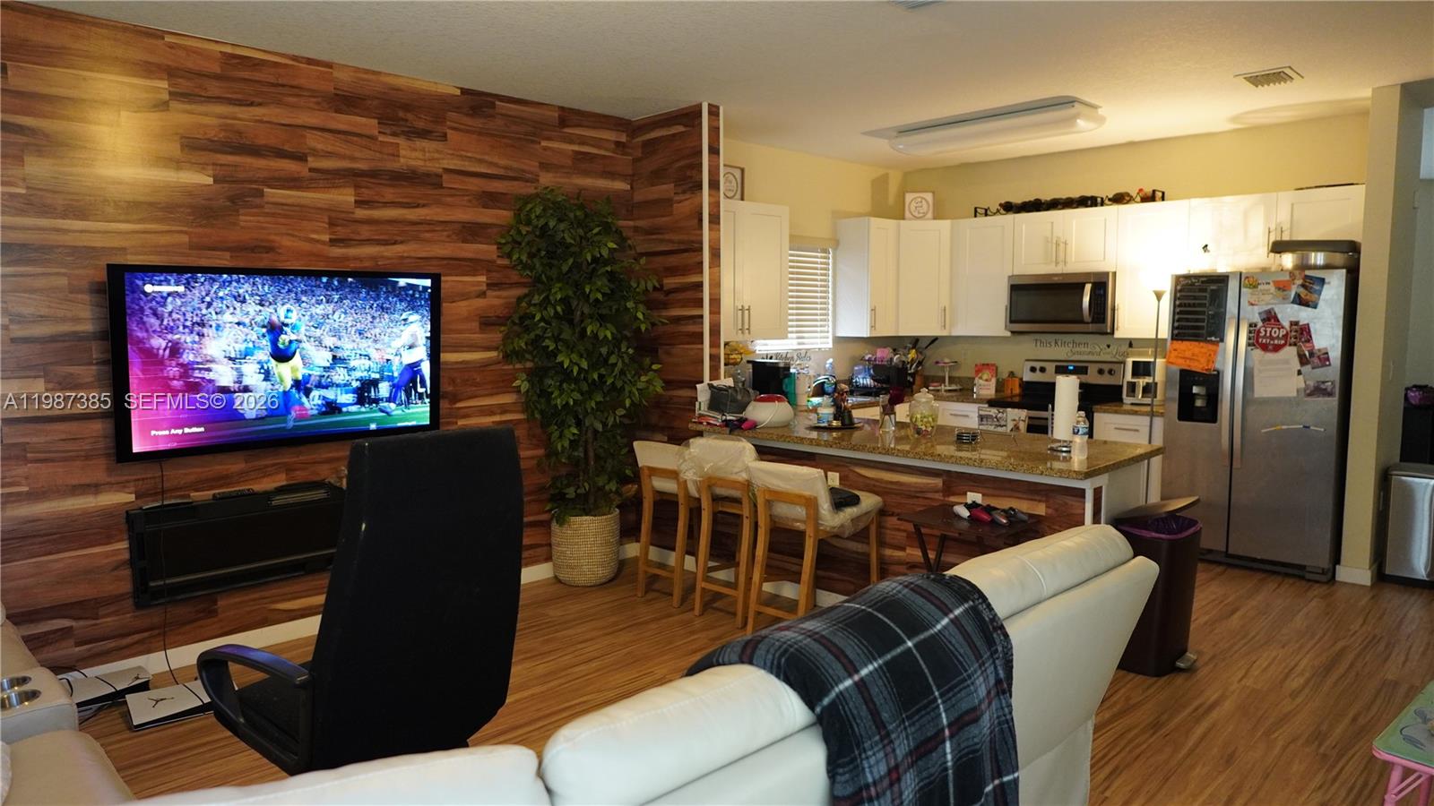 16869 SW 109th Pl Miami, FL 33157