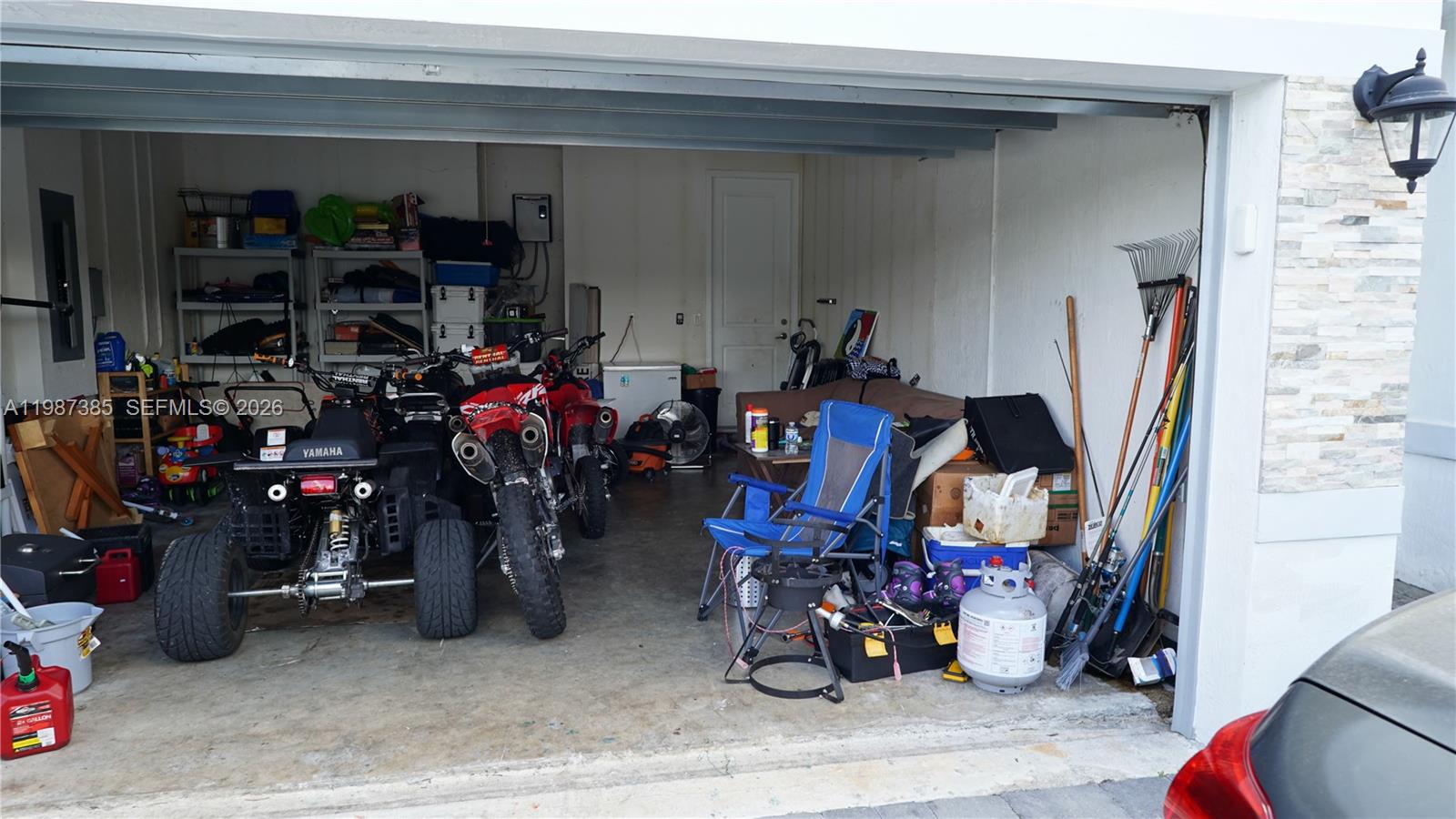 16869 SW 109th Pl Miami, FL 33157