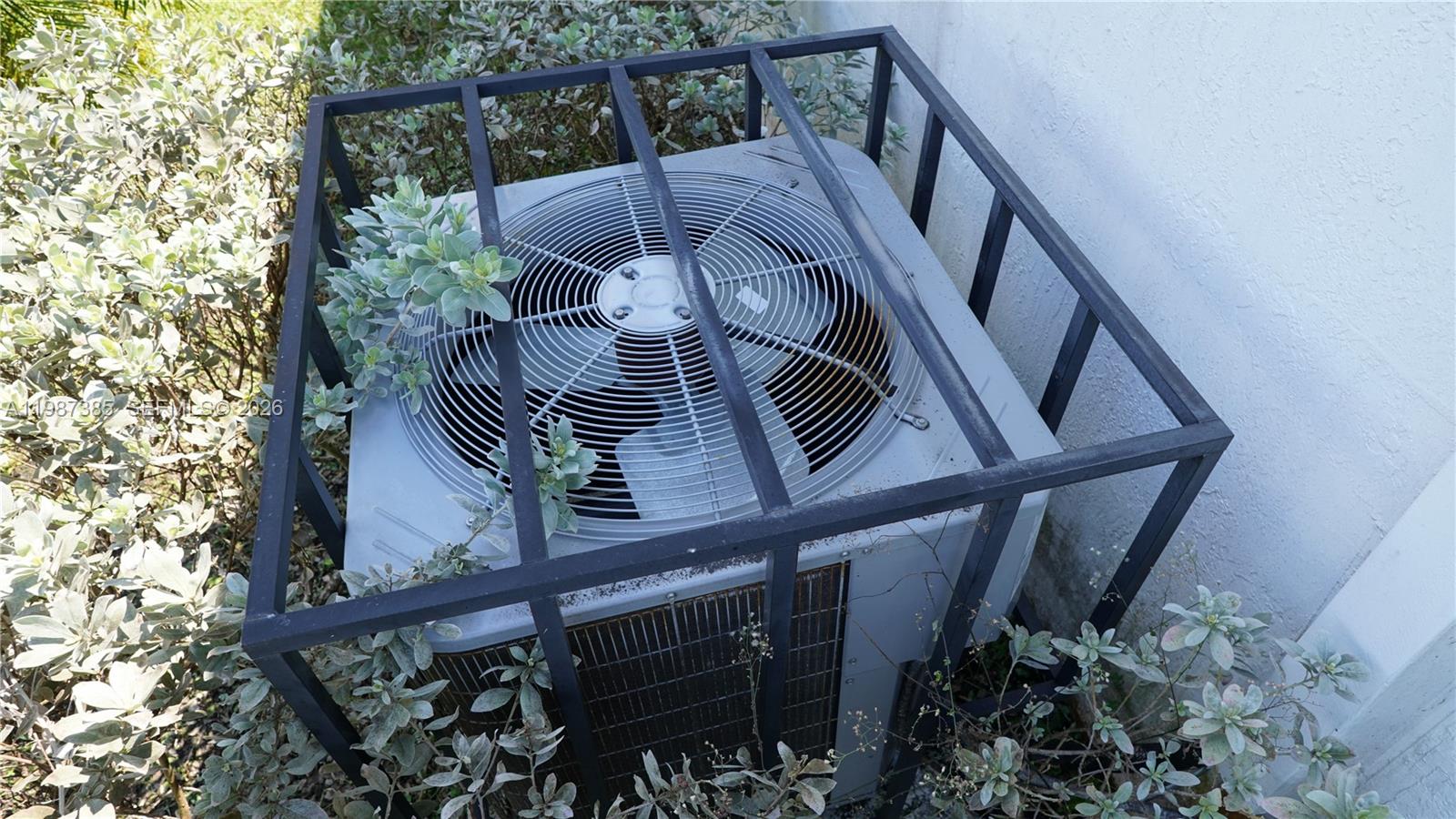 16869 SW 109th Pl Miami, FL 33157