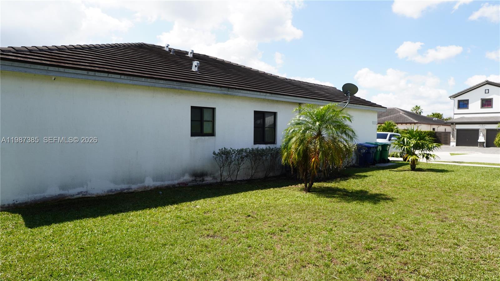 16869 SW 109th Pl Miami, FL 33157