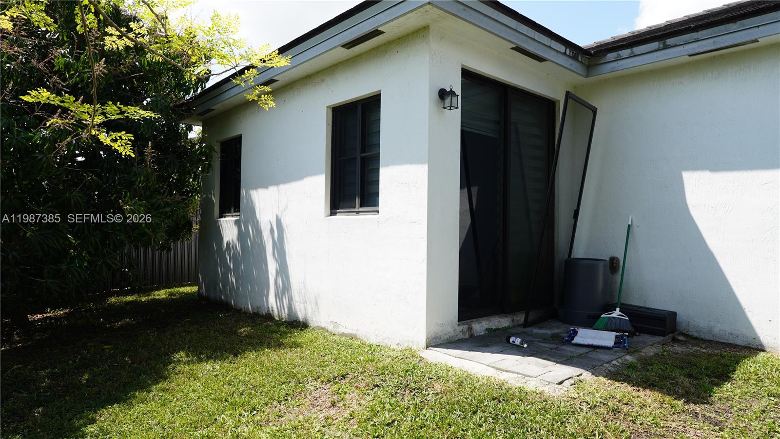 16869 SW 109th Pl Miami, FL 33157