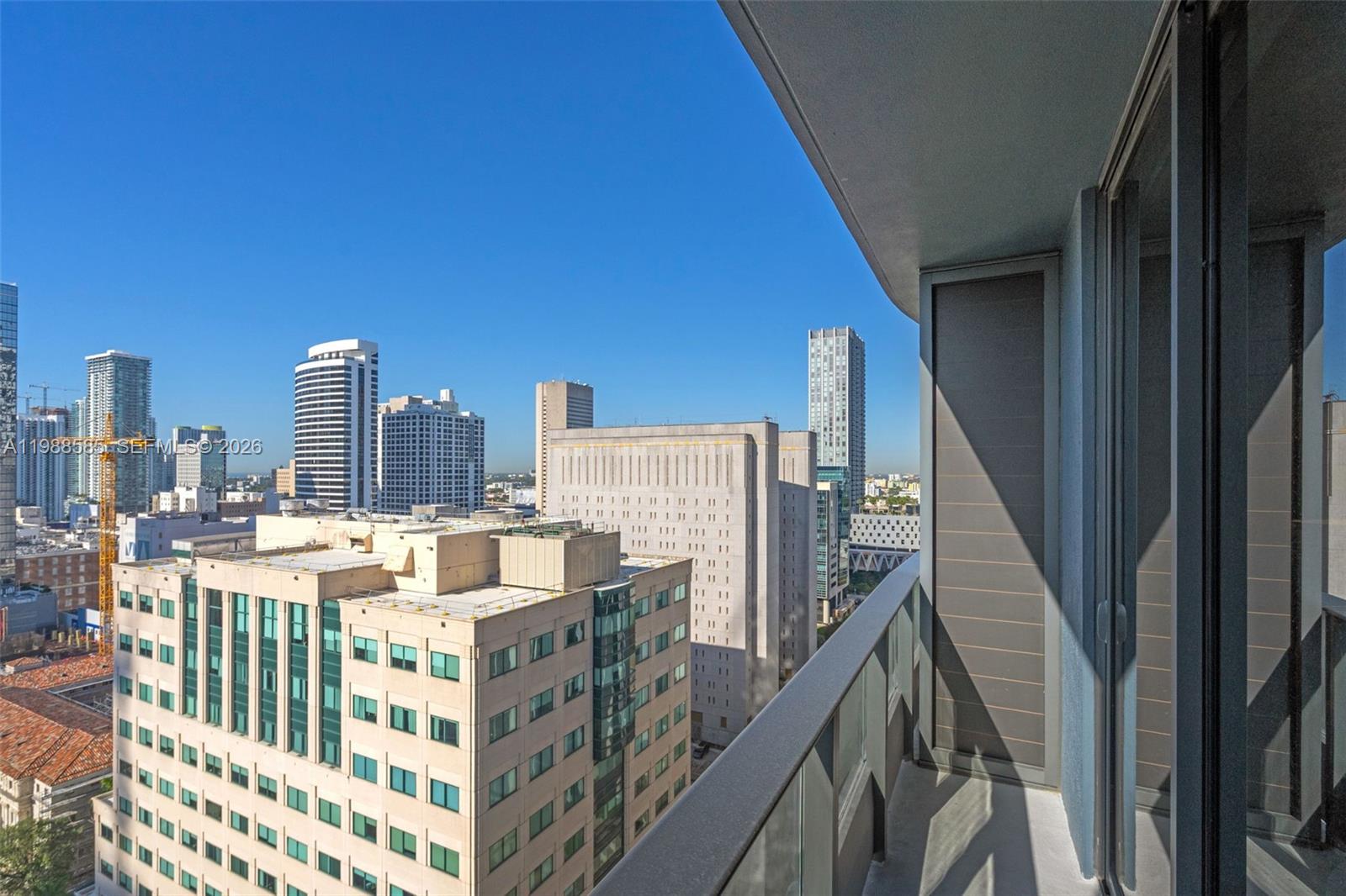 121 NE 5th St #2304 Miami, FL 33132