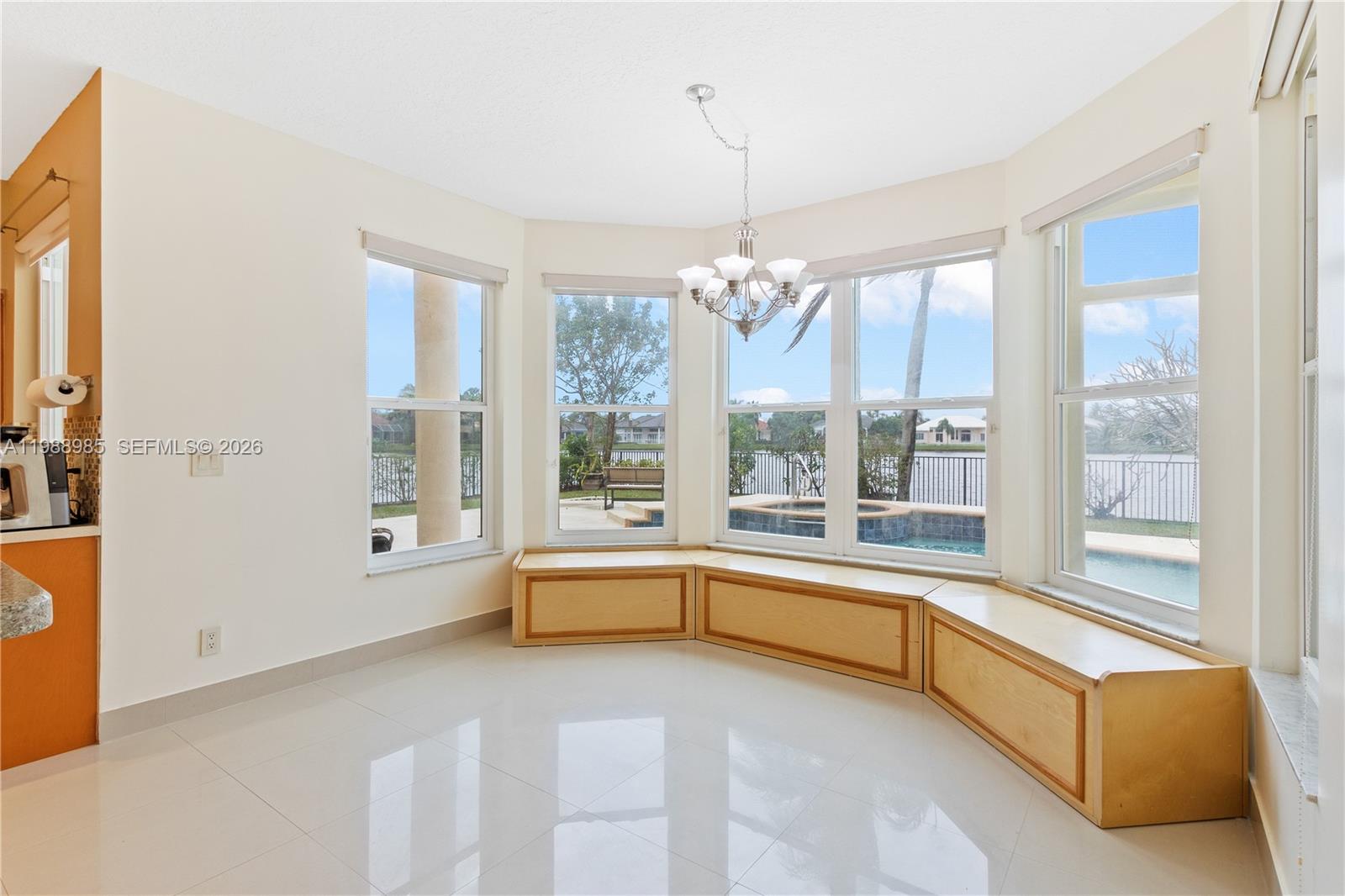 10091 NW 7th St Plantation, FL 33324