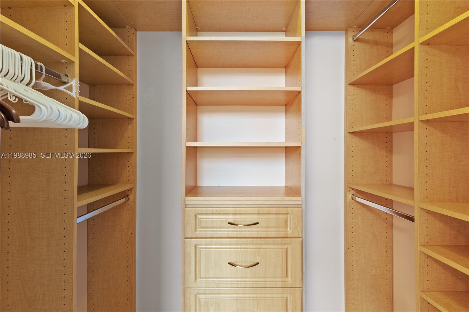 10091 NW 7th St Plantation, FL 33324