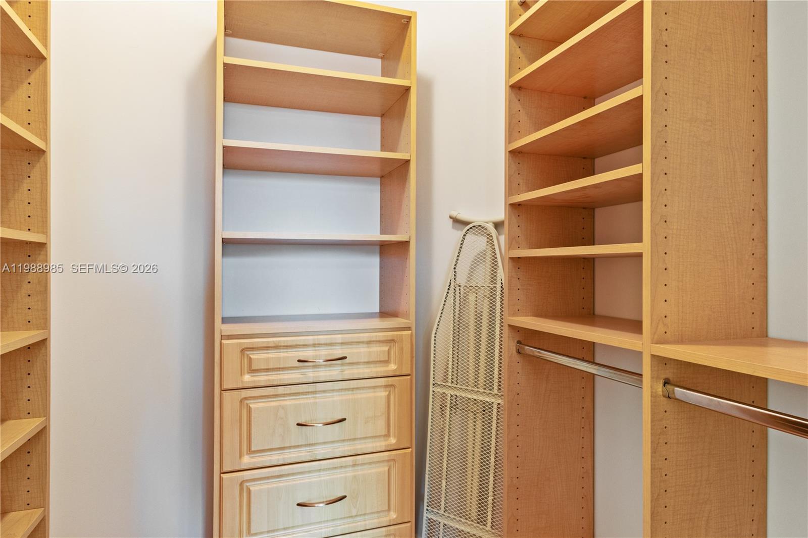 10091 NW 7th St Plantation, FL 33324