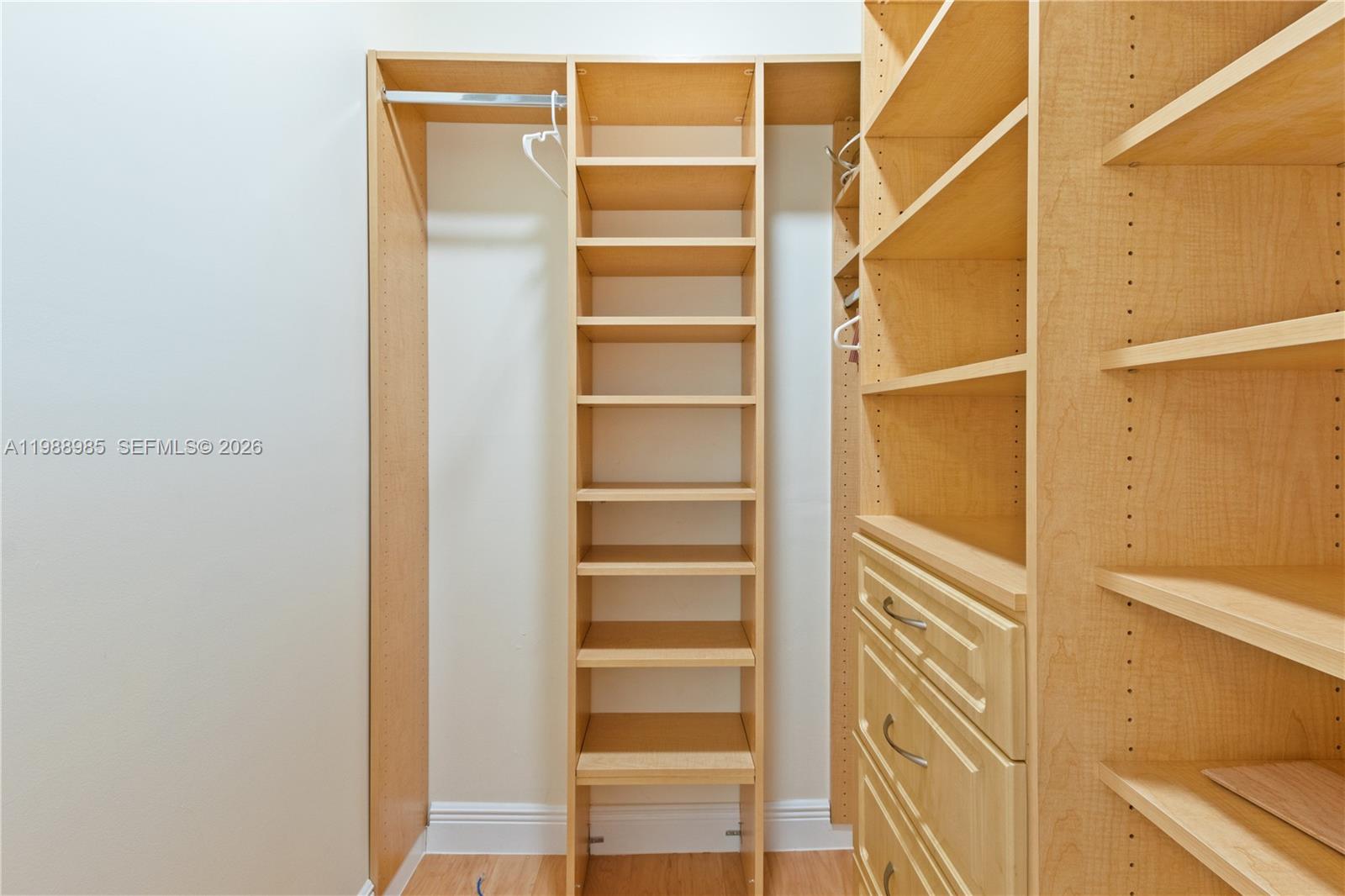 10091 NW 7th St Plantation, FL 33324