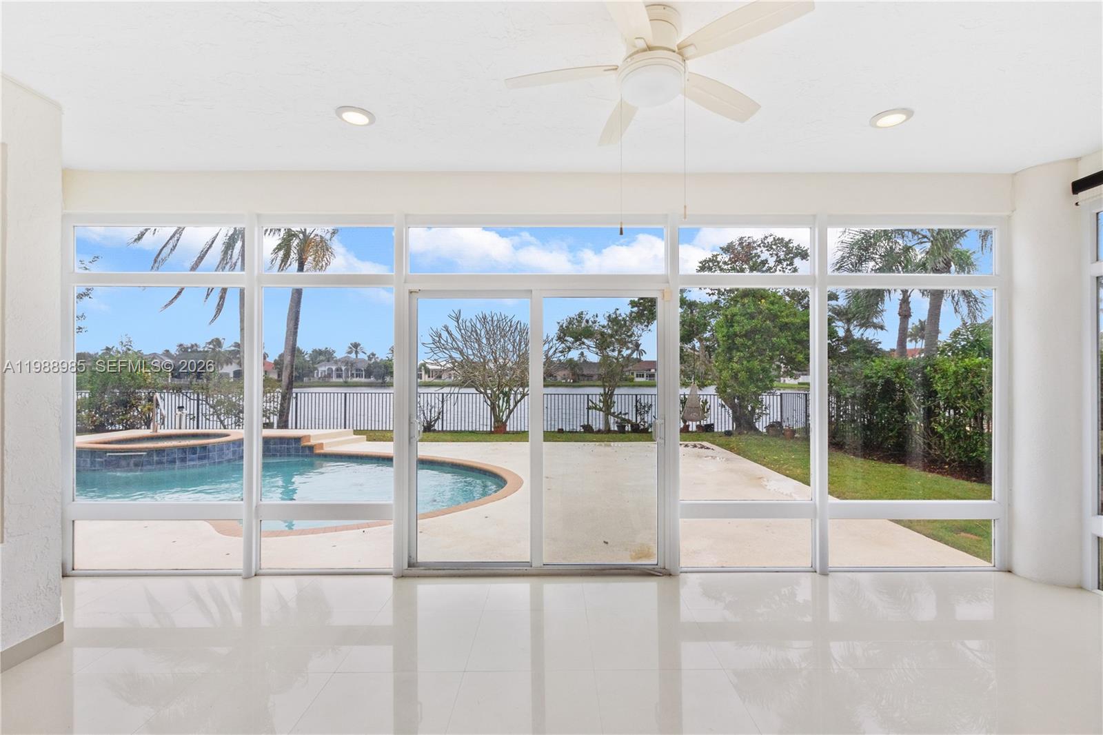 10091 NW 7th St Plantation, FL 33324