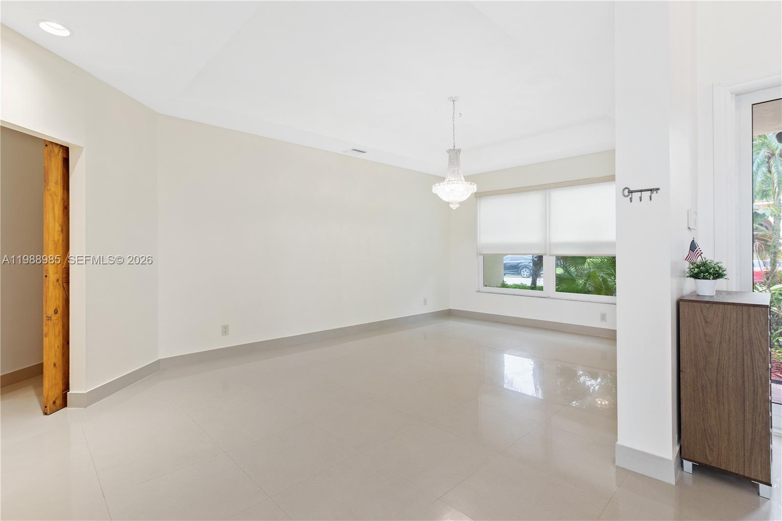 10091 NW 7th St Plantation, FL 33324