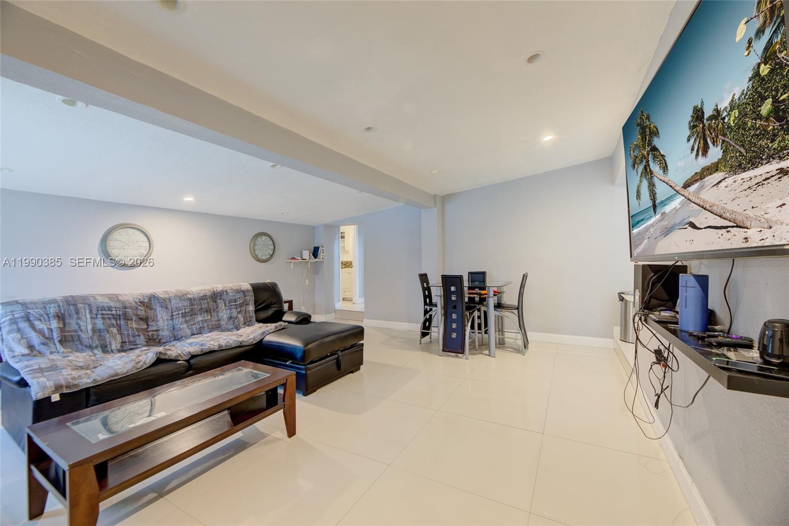 3811 SW 47th Ave West Park, FL 33023