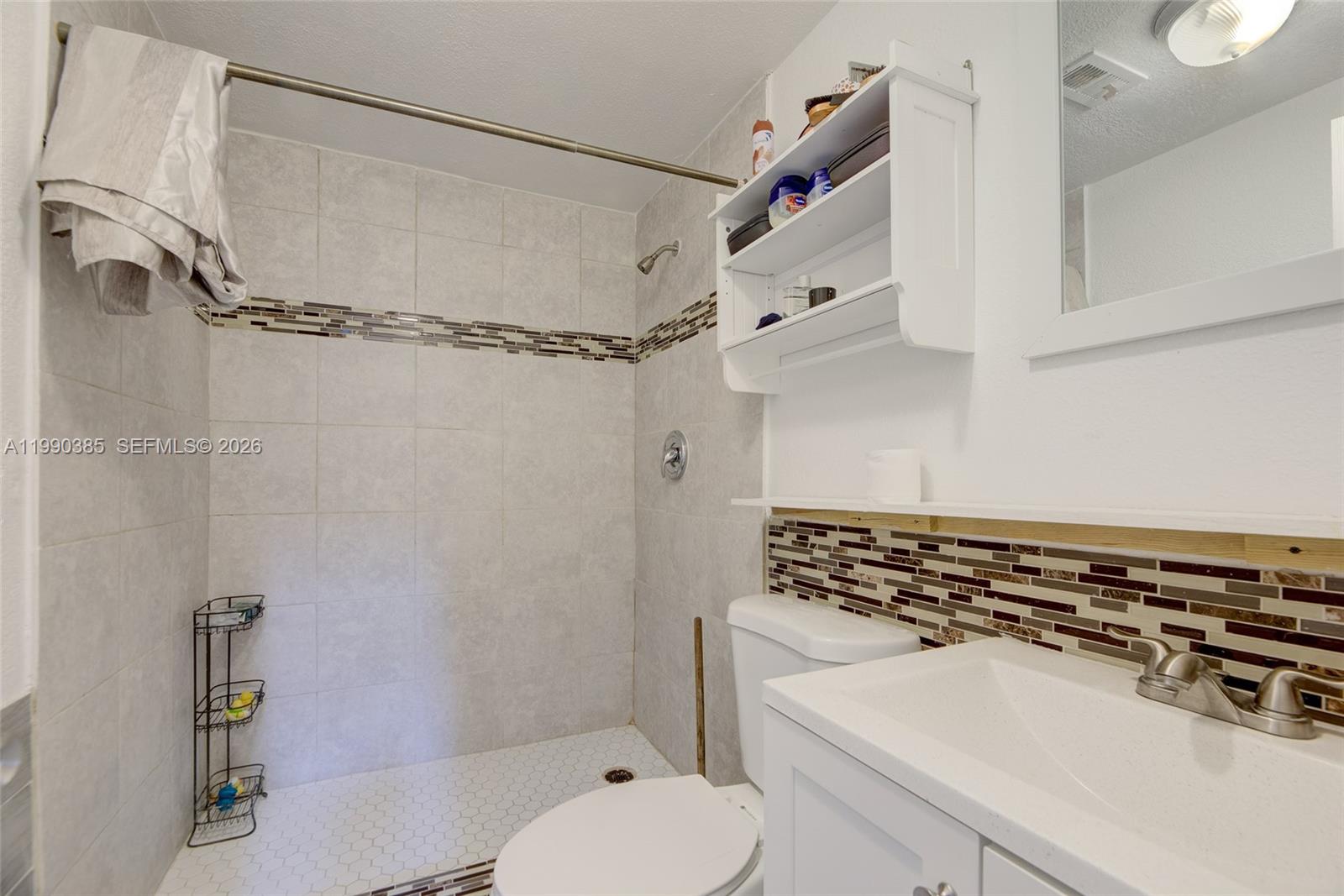 3811 SW 47th Ave West Park, FL 33023