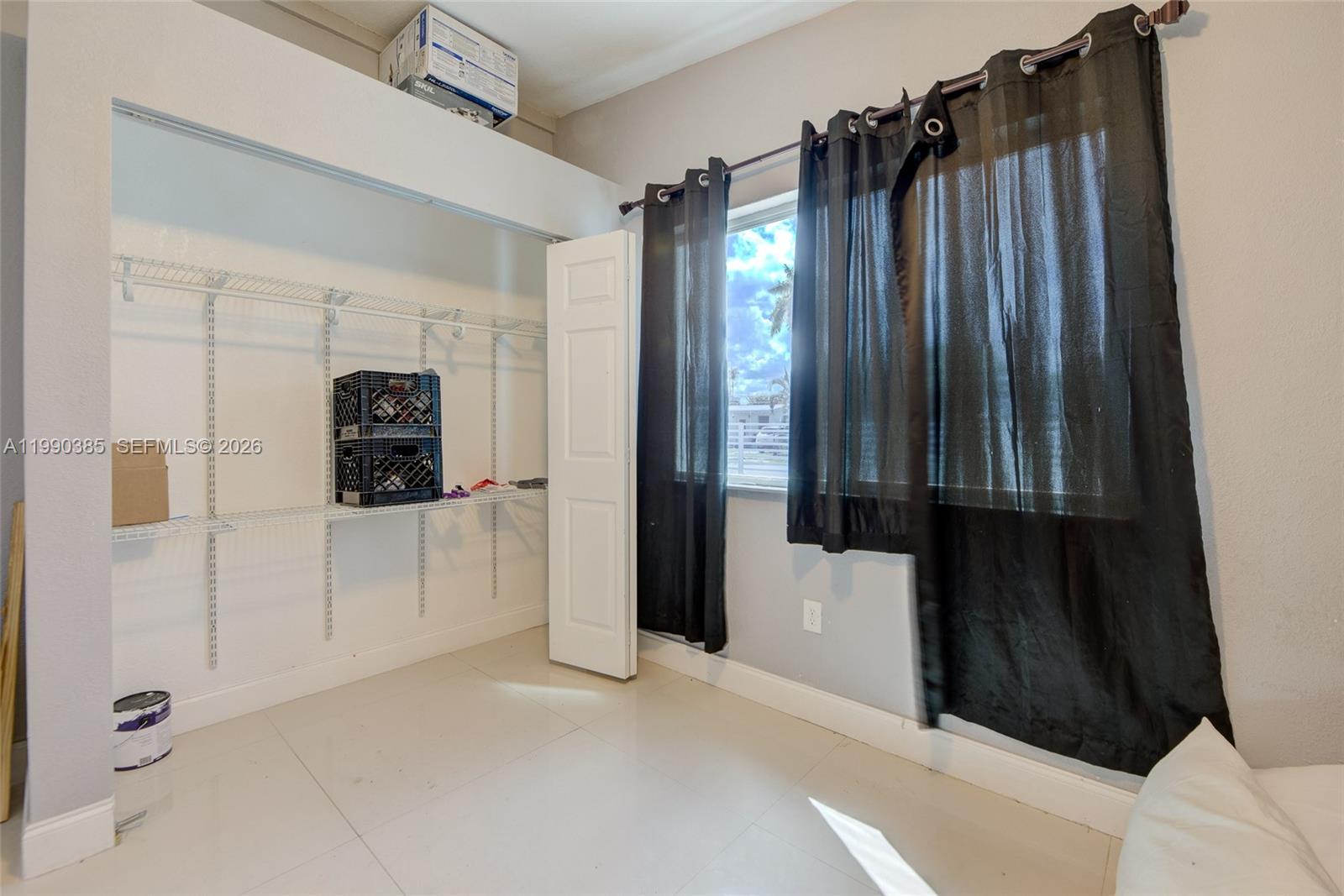 3811 SW 47th Ave West Park, FL 33023