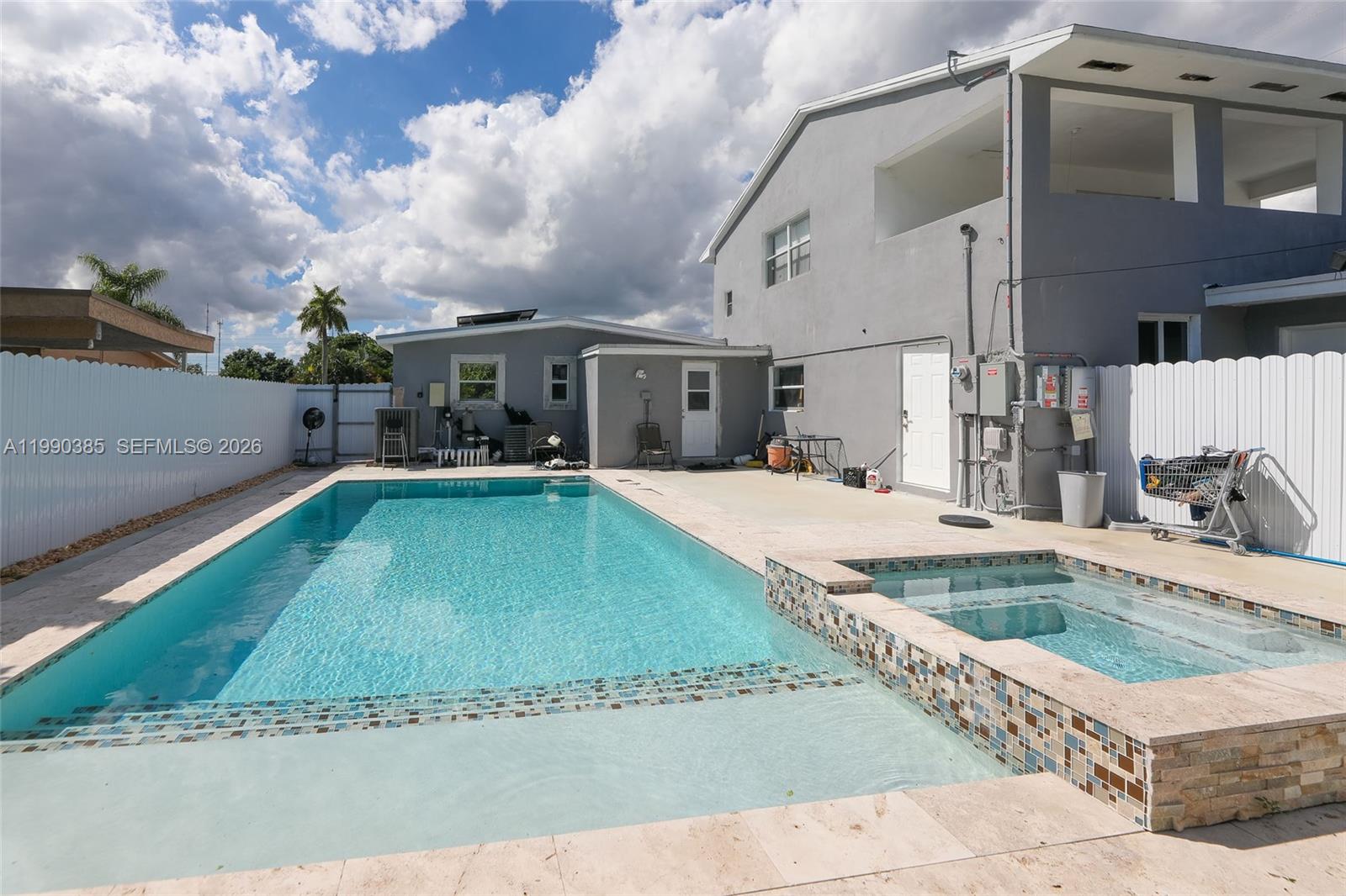 3811 SW 47th Ave West Park, FL 33023