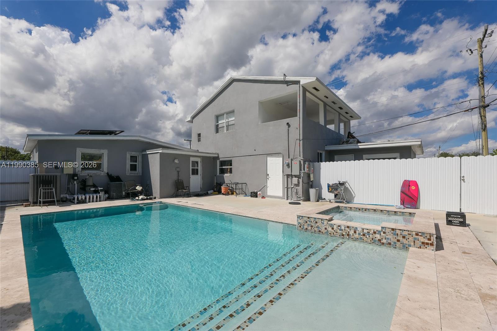 3811 SW 47th Ave West Park, FL 33023