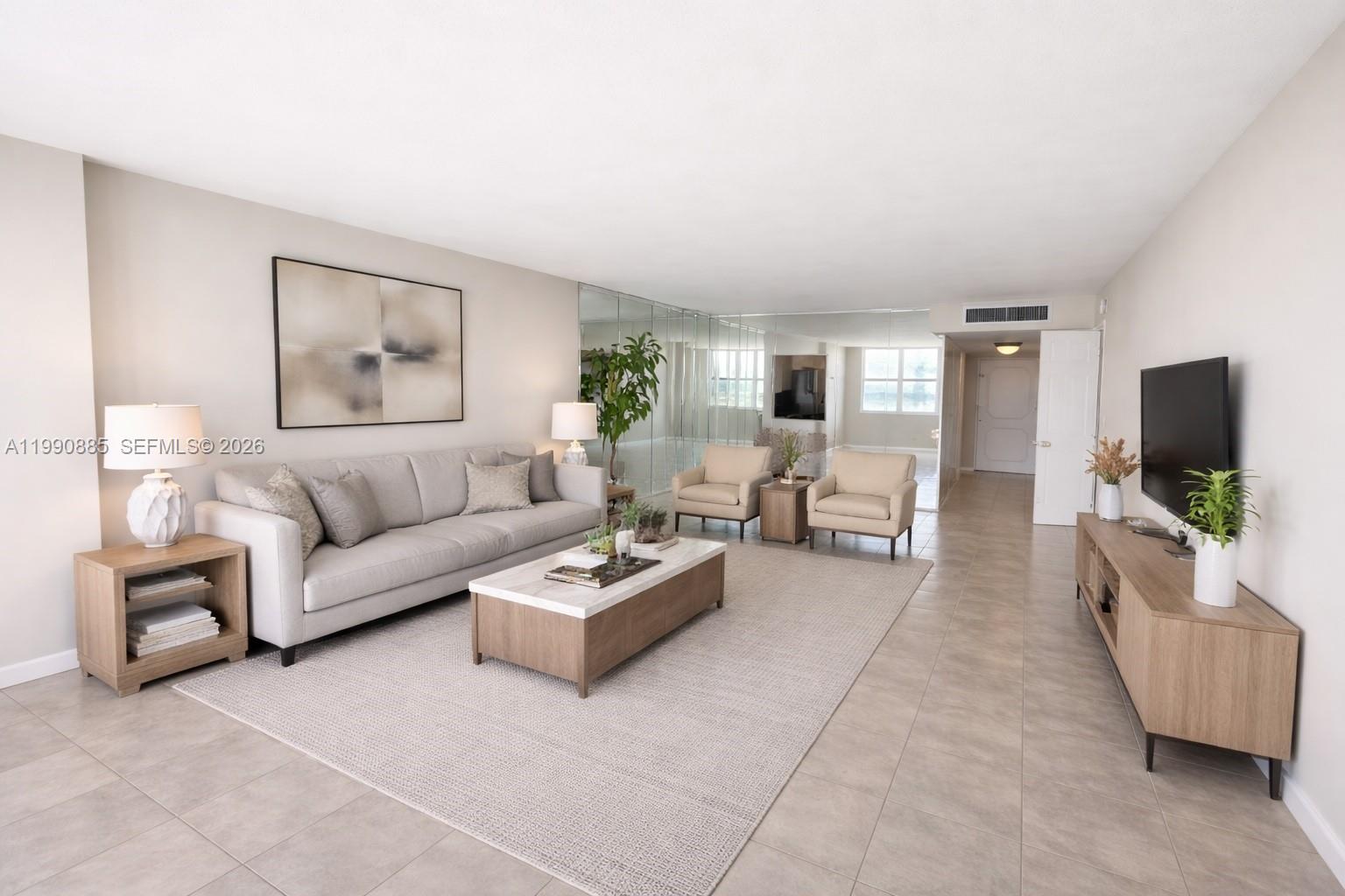 6039 Collins Ave #PH10 Miami Beach, FL 33140