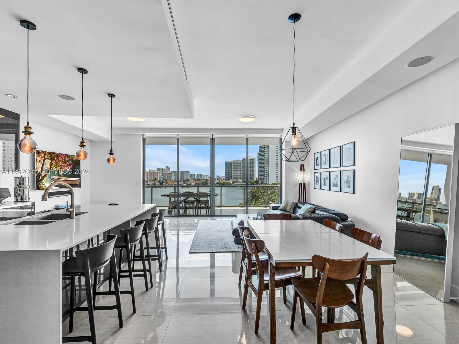 3300 NE 188th St #511