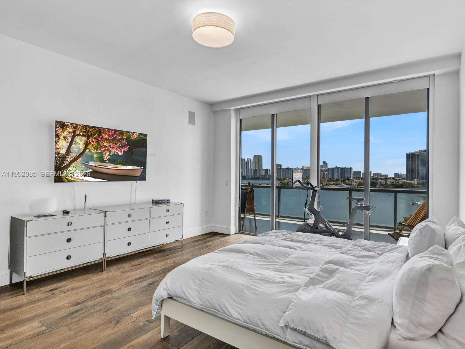 3300 NE 188th St #511 Aventura, FL 33180