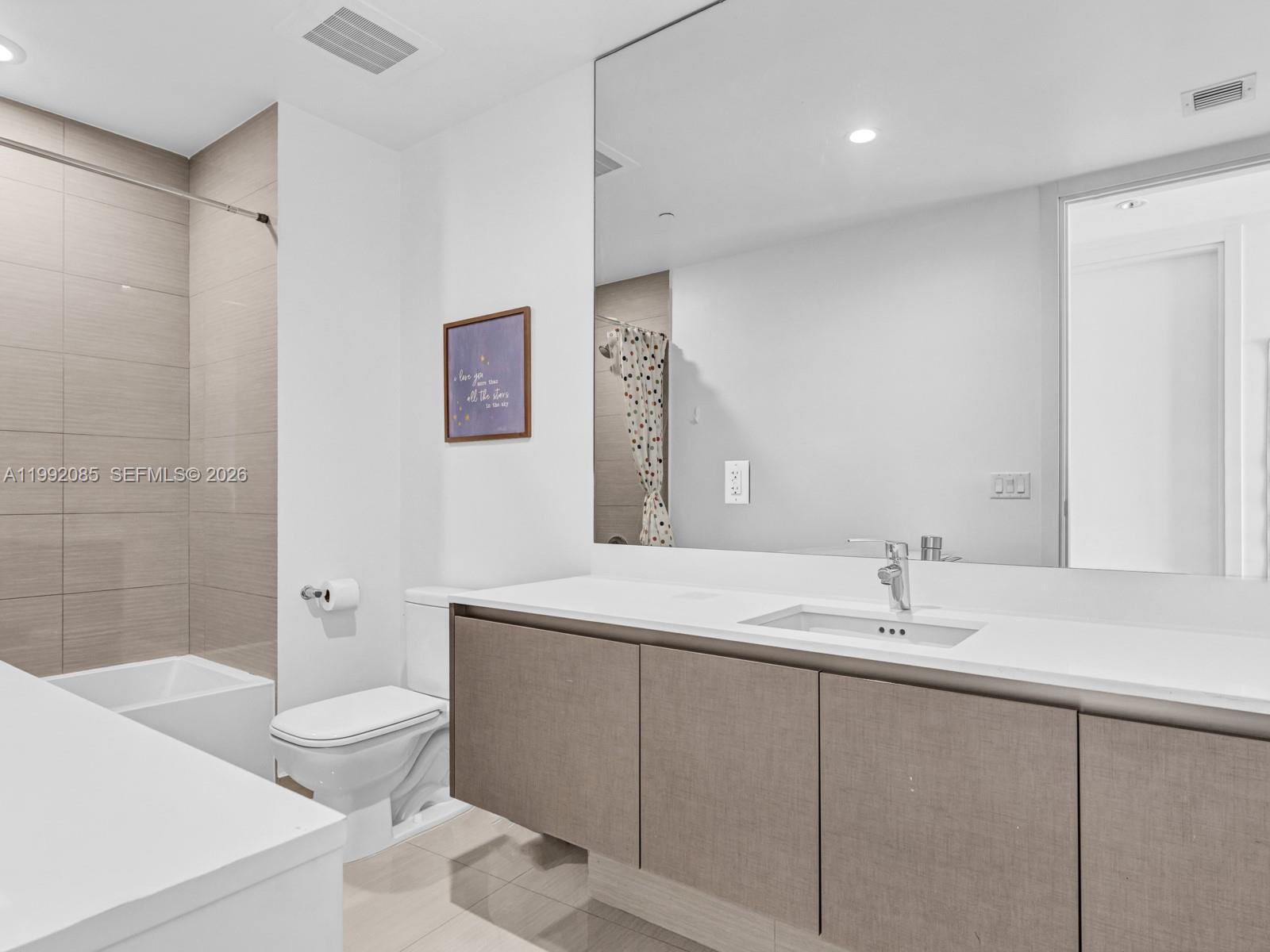 3300 NE 188th St #511 Aventura, FL 33180