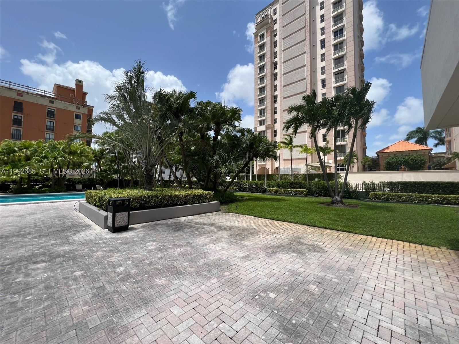 625 Biltmore Way #905 Coral Gables, FL 33134