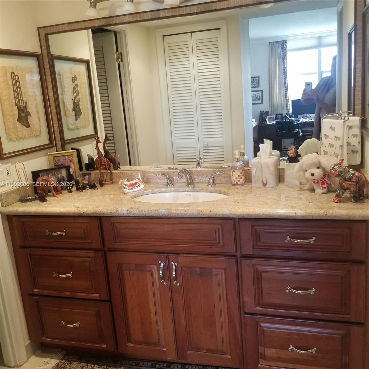 625 Biltmore Way #905 Coral Gables, FL 33134