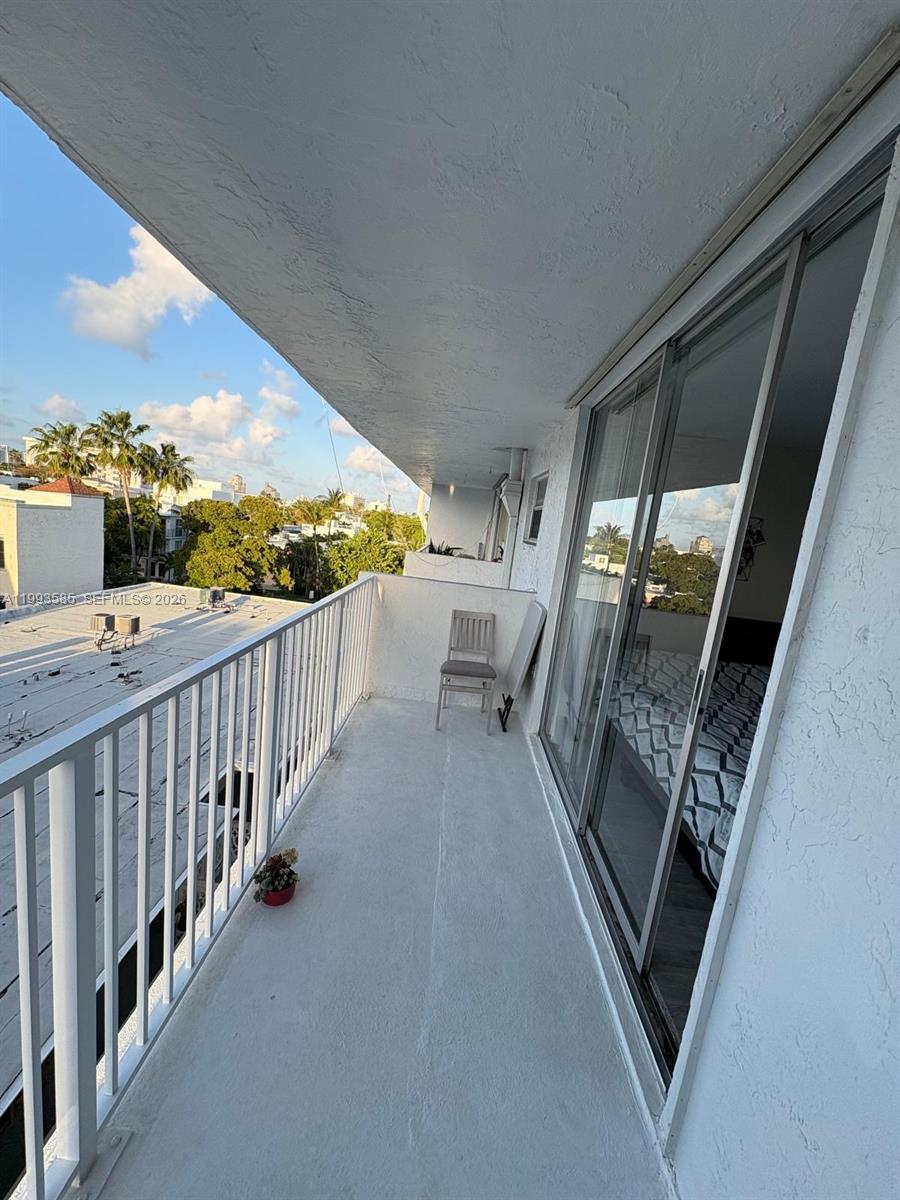910 Michigan Ave #505 Miami Beach, FL 33139