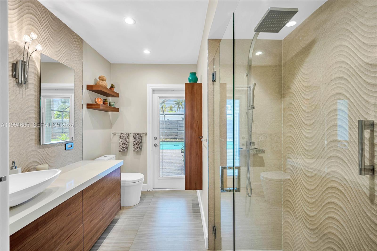 8541 SW 87th Ct Miami, FL 33173