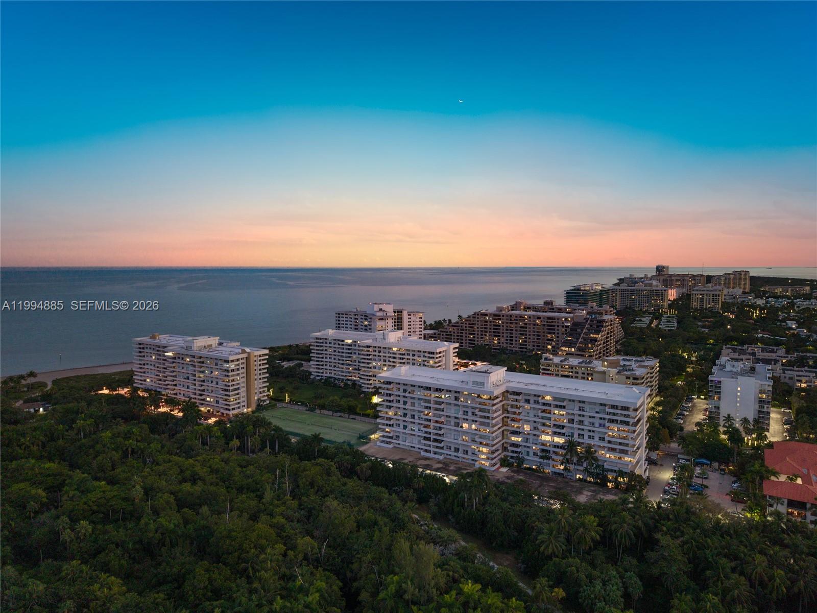 177 Ocean Ln Dr #812 Key Biscayne, FL 33149