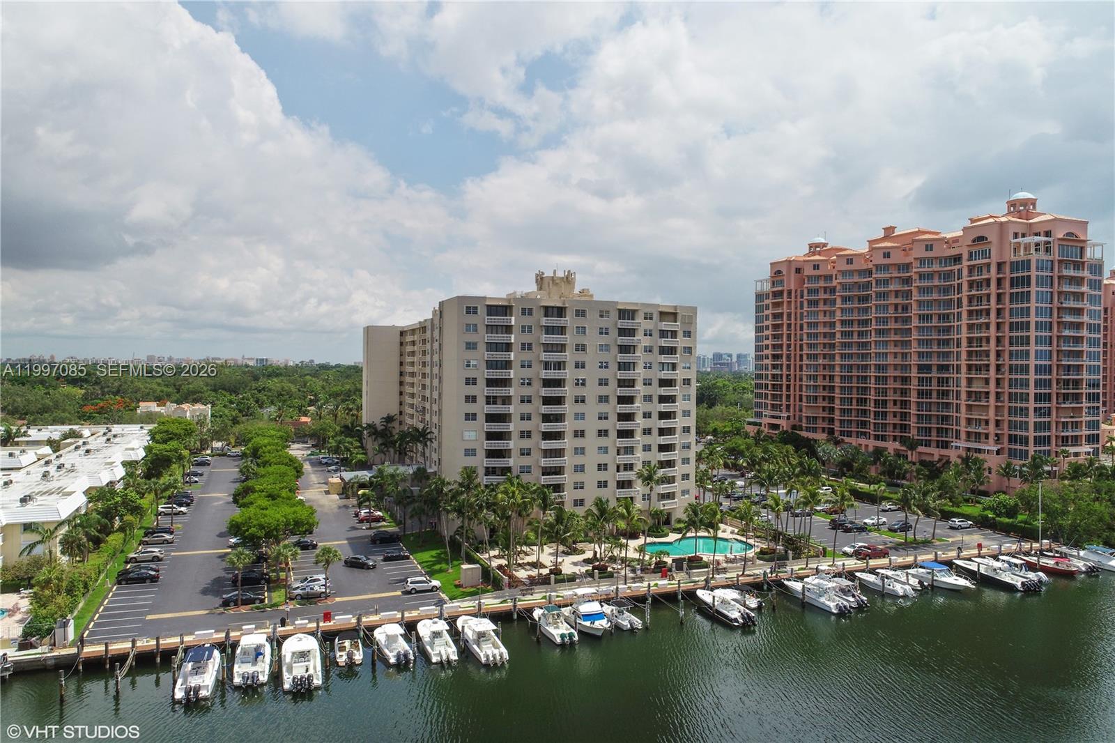 90 Edgewater Dr #625 Coral Gables, FL 33133
