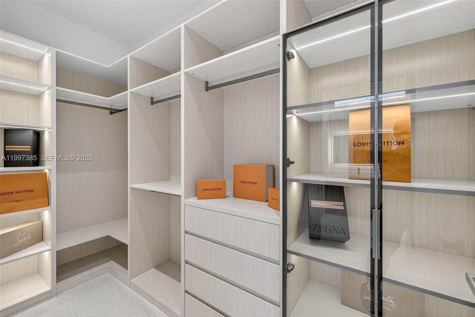 2757 NE 34th St Fort Lauderdale, FL 33306