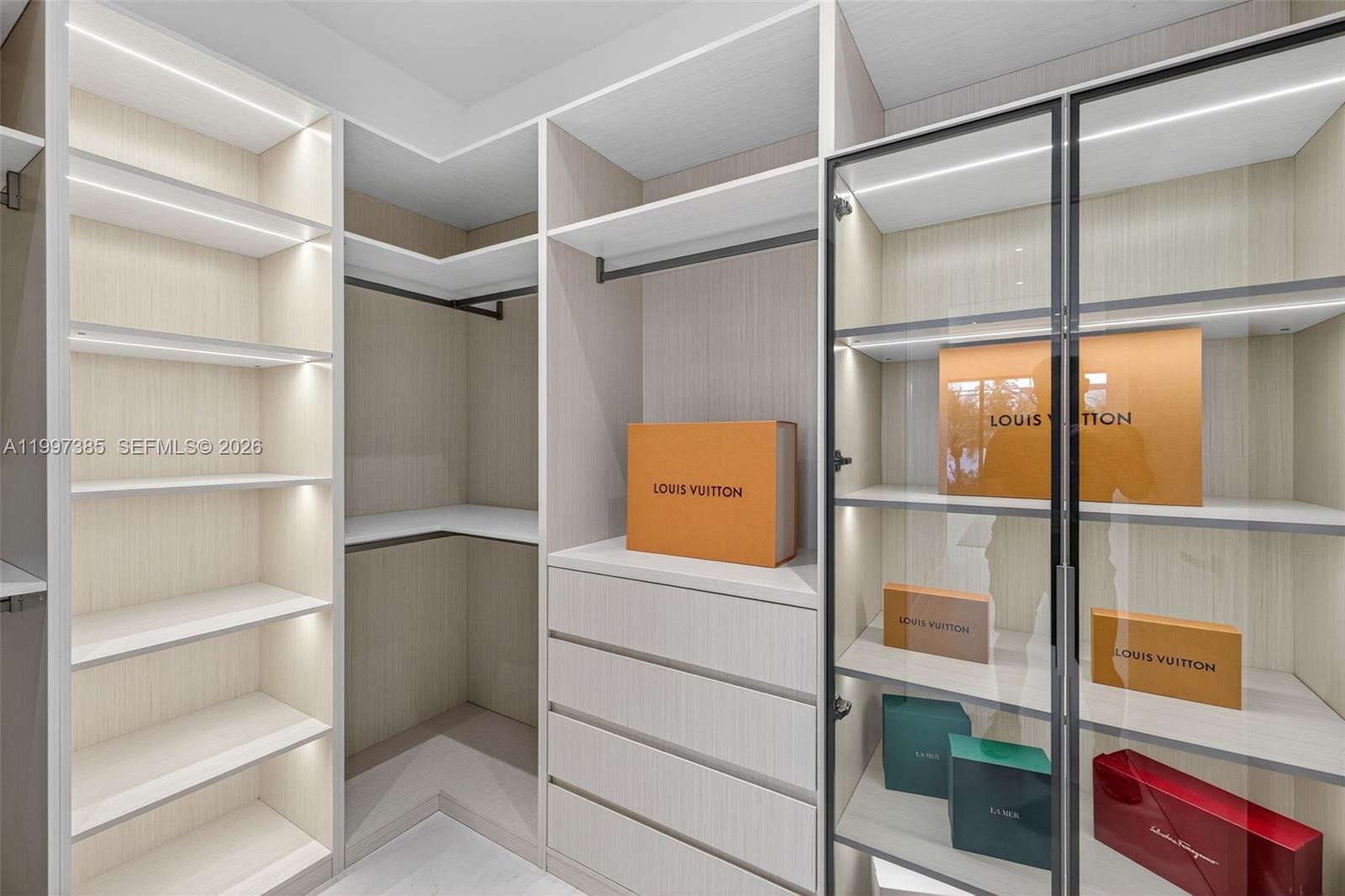 2757 NE 34th St Fort Lauderdale, FL 33306