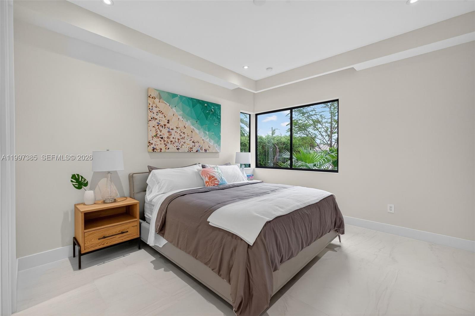 2757 NE 34th St Fort Lauderdale, FL 33306