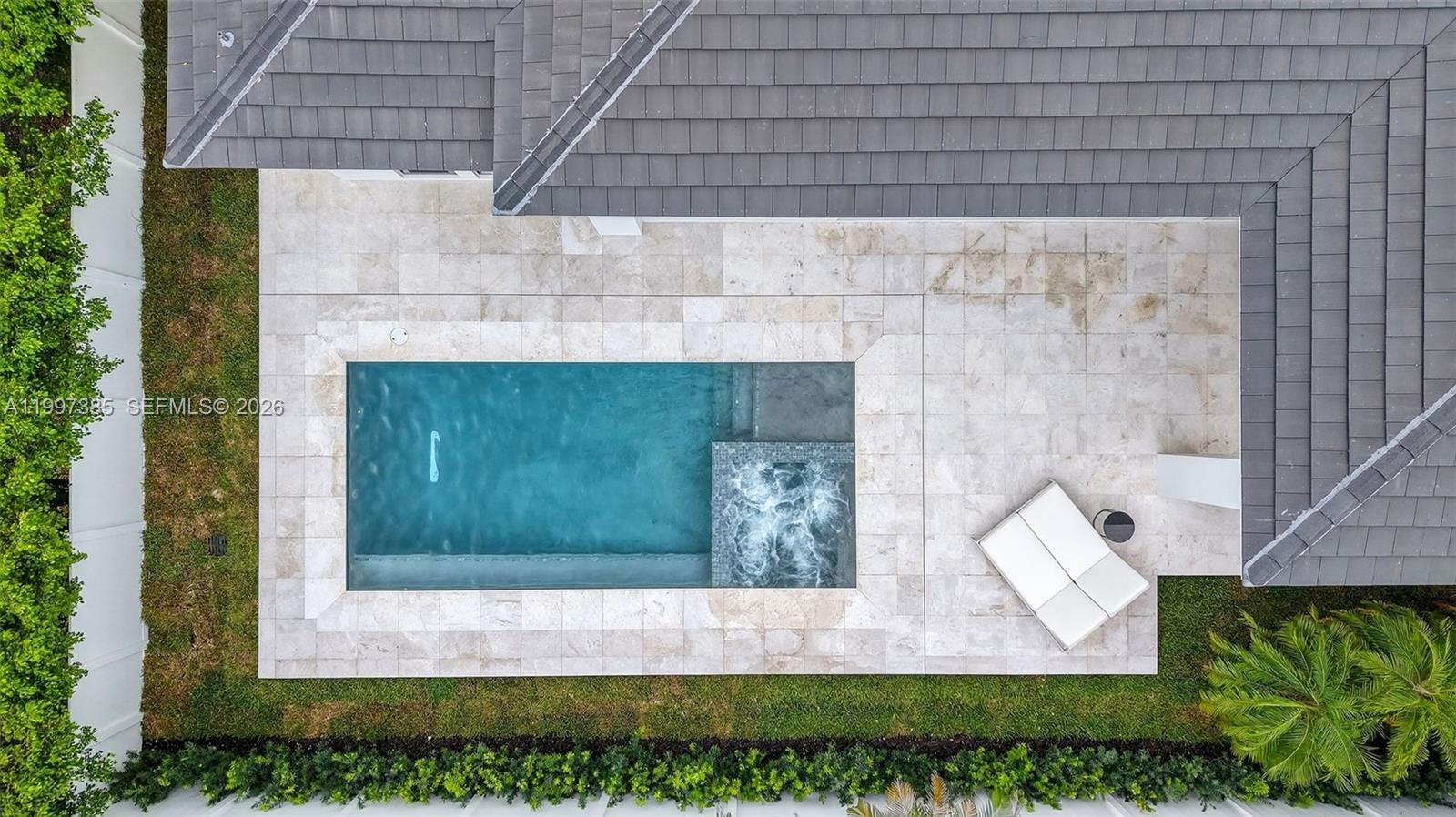 2757 NE 34th St Fort Lauderdale, FL 33306