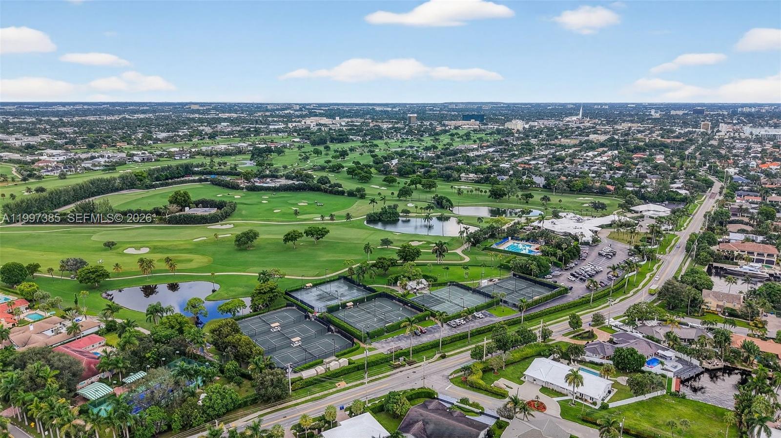 2757 NE 34th St Fort Lauderdale, FL 33306