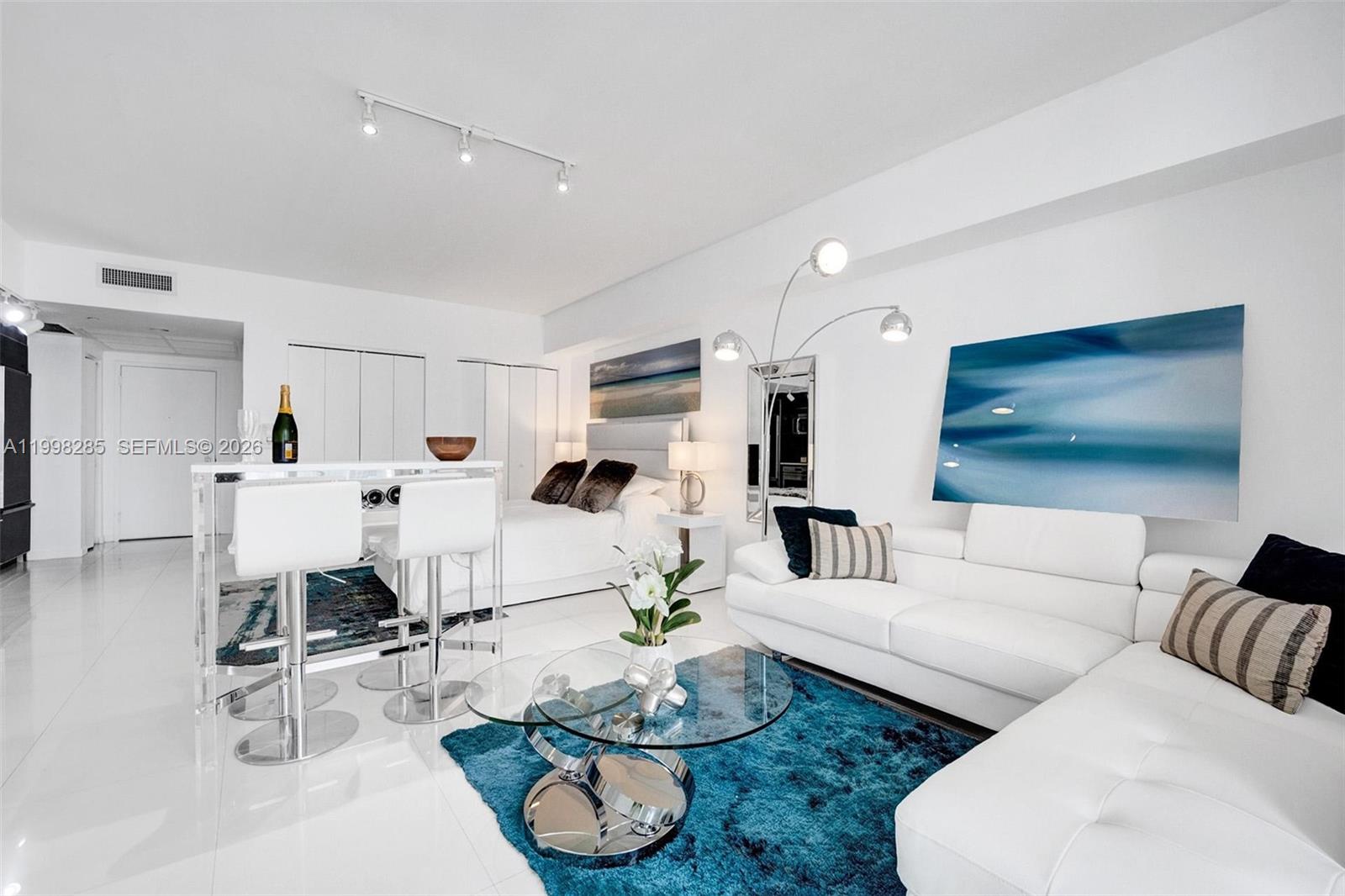 image Icon Brickell I2