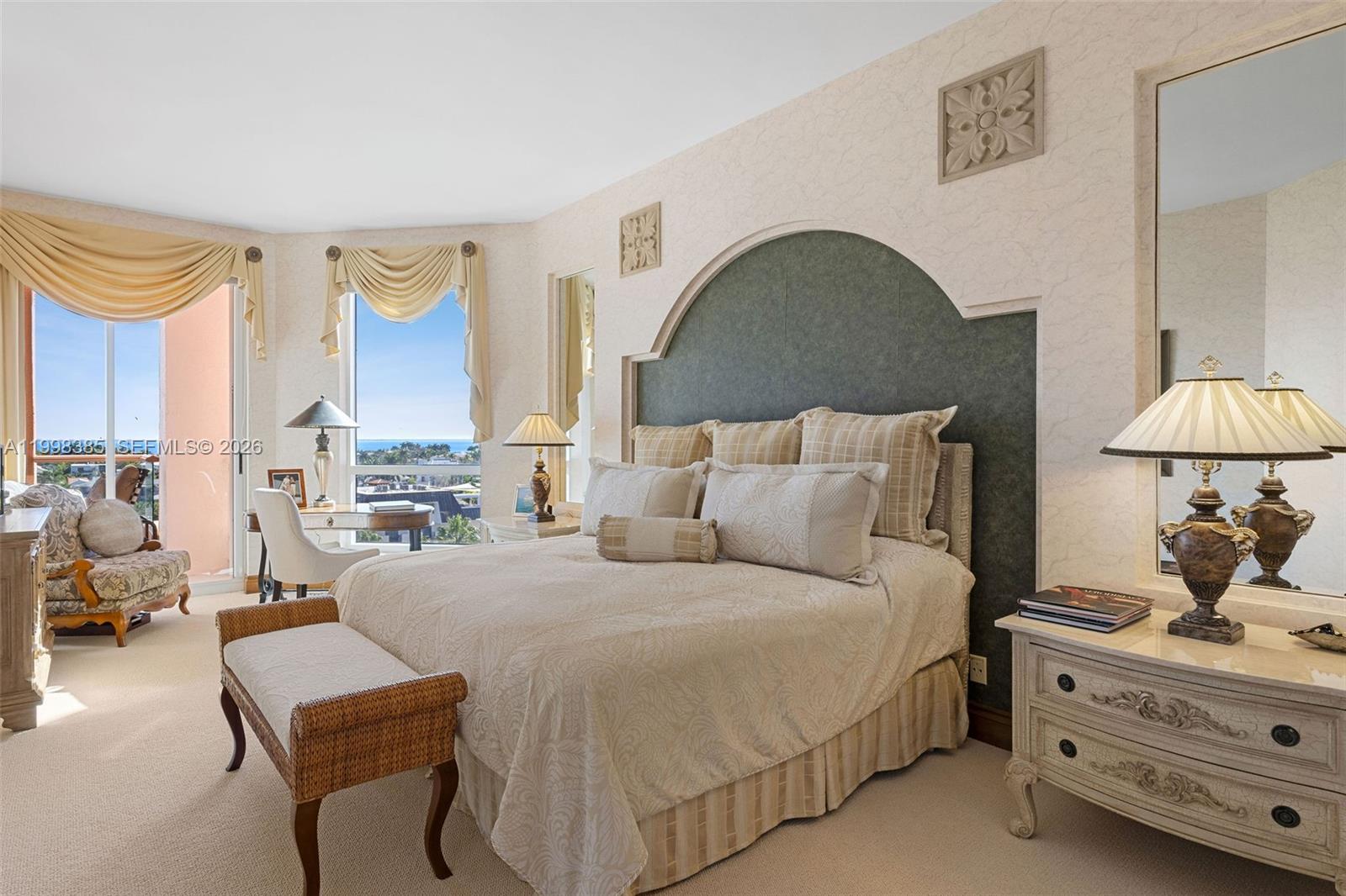 10 Edgewater Dr #7G Coral Gables, FL 33133