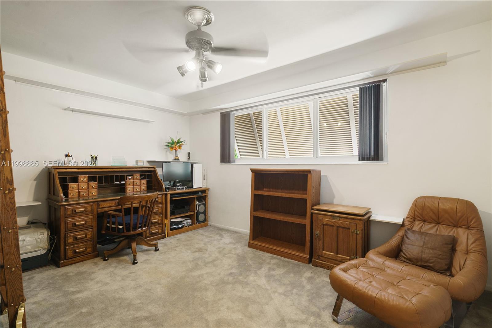 11490 SW 72nd Ct Pinecrest, FL 33156