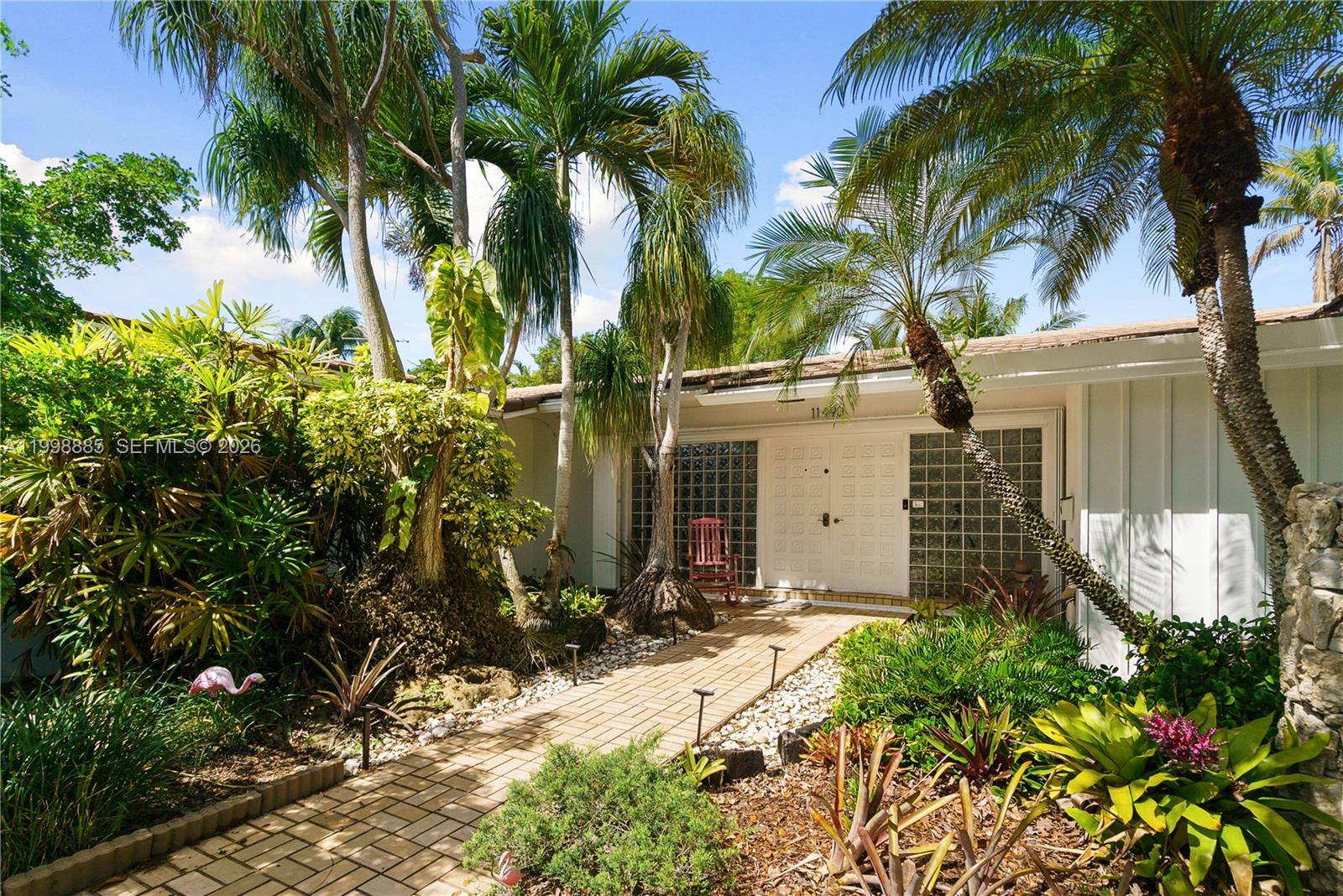 11490 SW 72nd Ct Pinecrest, FL 33156