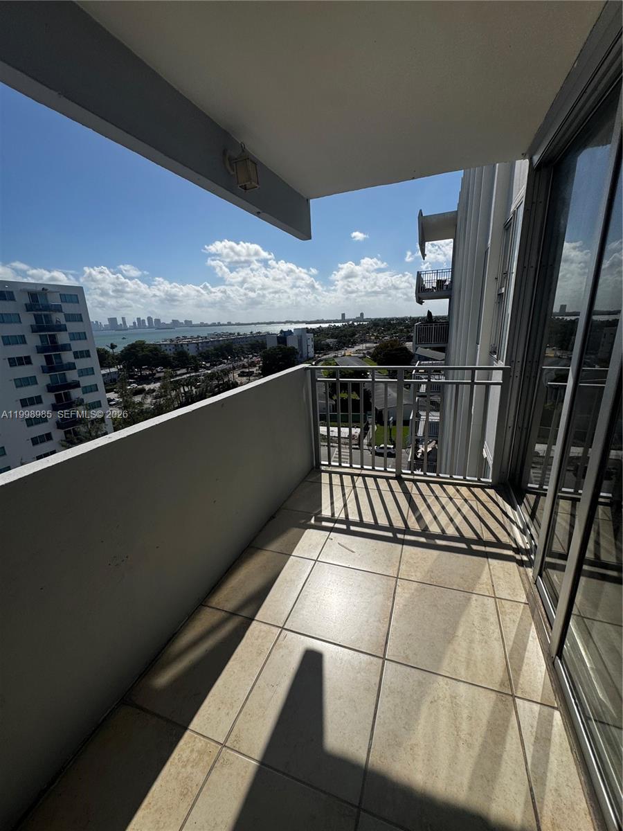 7545 E Treasure Dr #9K North Bay Village, FL 33141